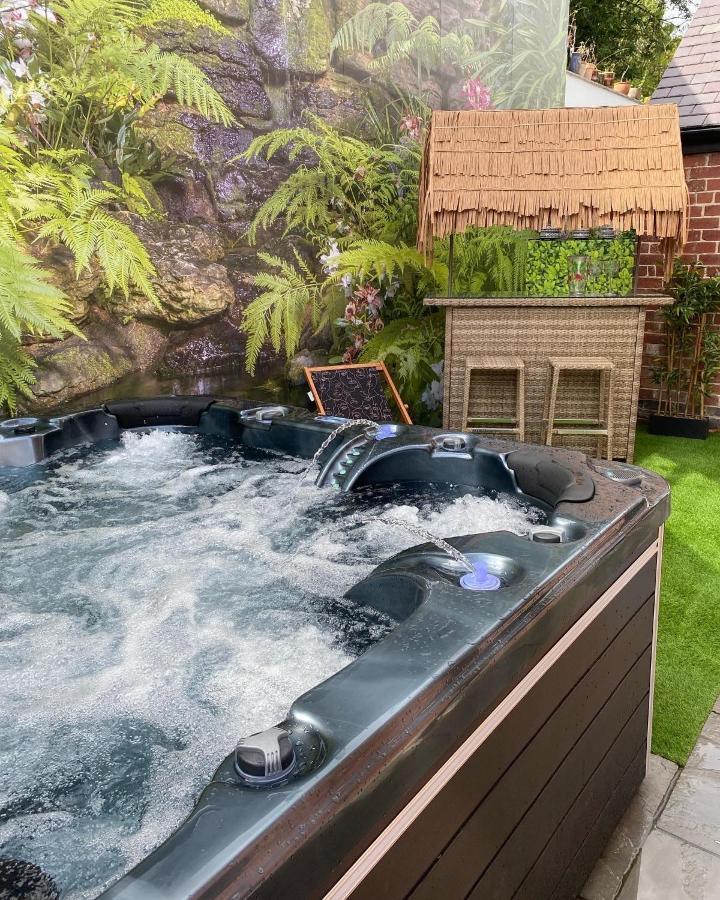 Dawns House Cromford, Peak District, Hot Tub, For 6 - Stunning Views Exterior foto
